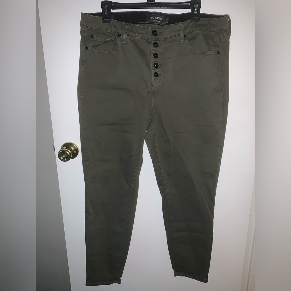 Torrid  Women's 18R Sky High Skinny Premium Military Green Pants Button Fly
